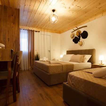 Guva Guest House Gjirokastër Buitenkant foto