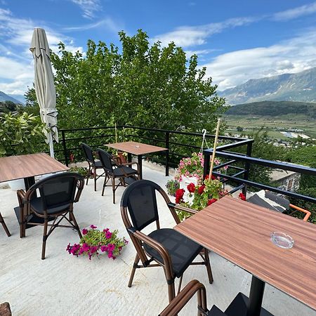 Guva Guest House Gjirokastër Buitenkant foto