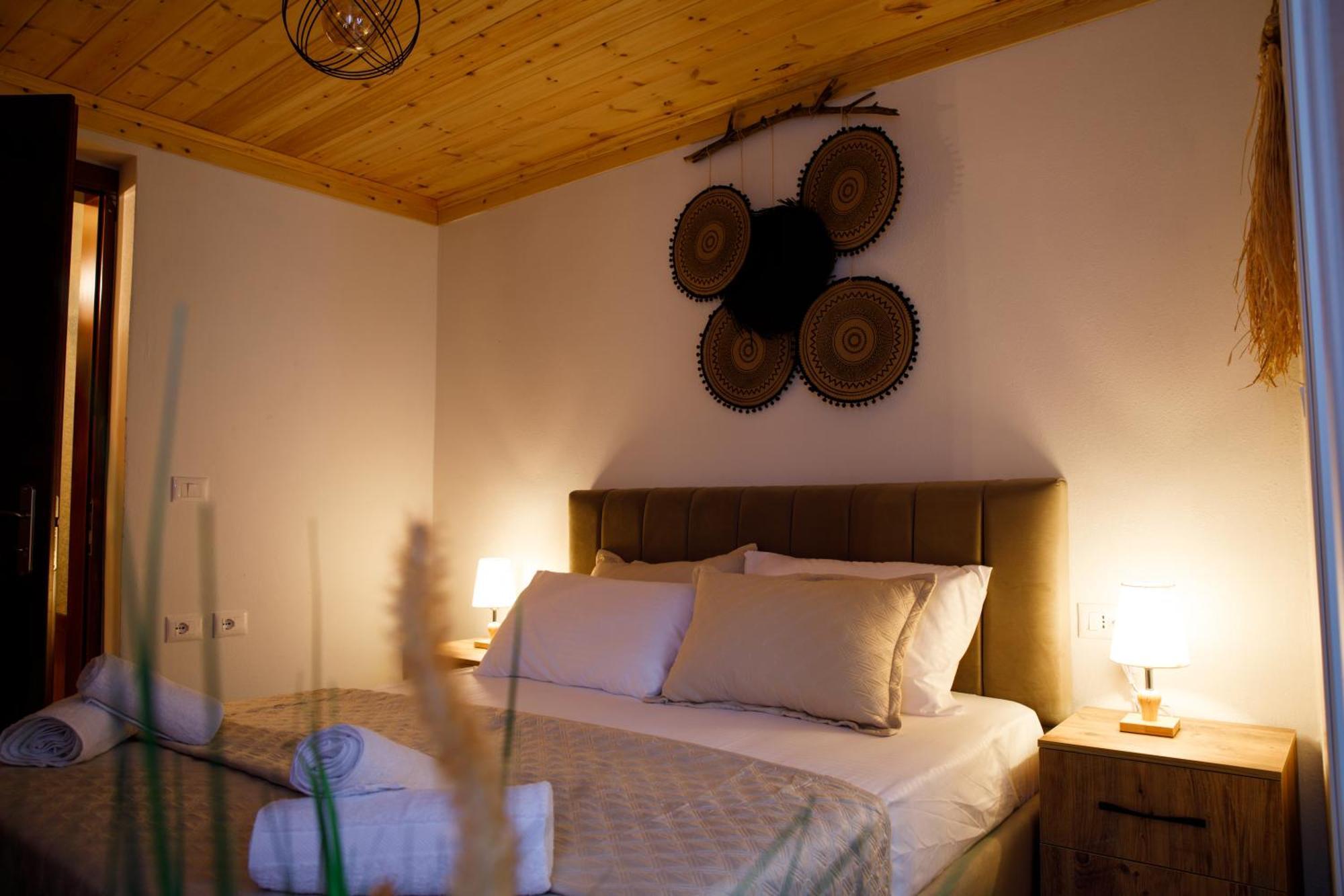 Guva Guest House Gjirokastër Buitenkant foto